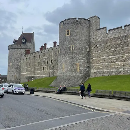 Central Windsor Buitenkant foto